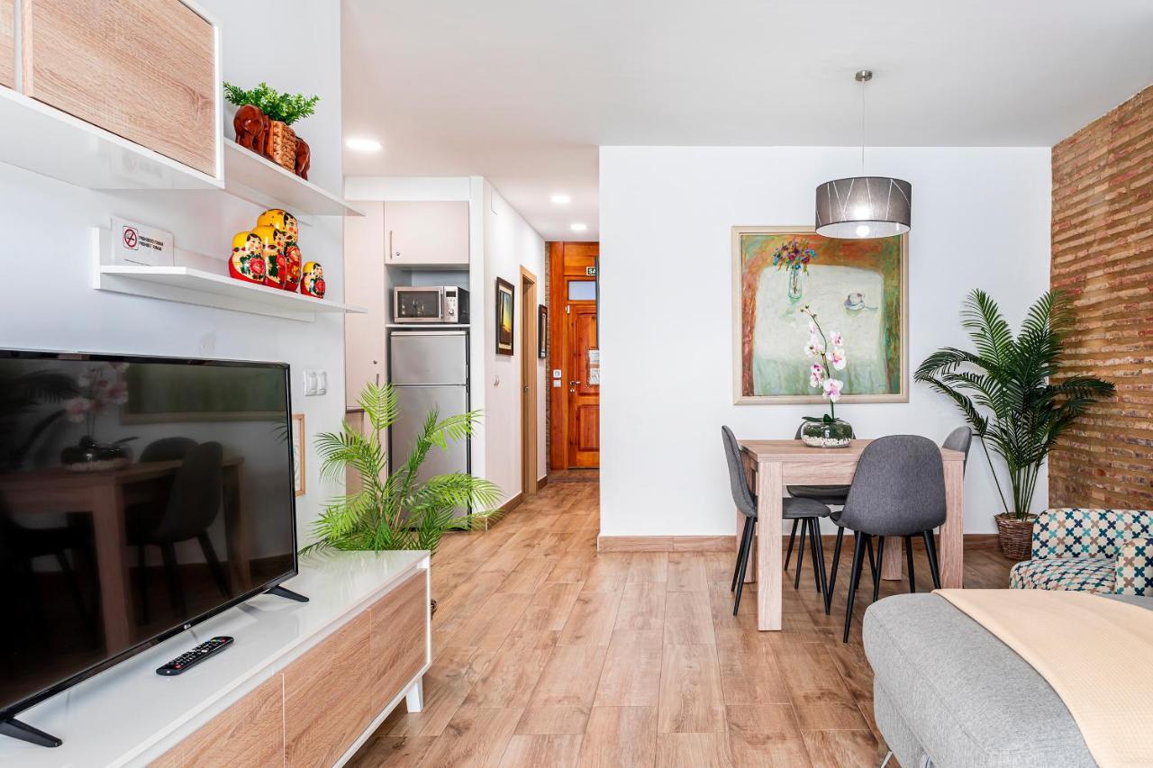 Flats Piera Valencia Center Apartment Екстериор снимка